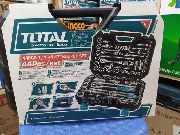 Total 44pcs 1/4" 1/2" Socket Set - main view