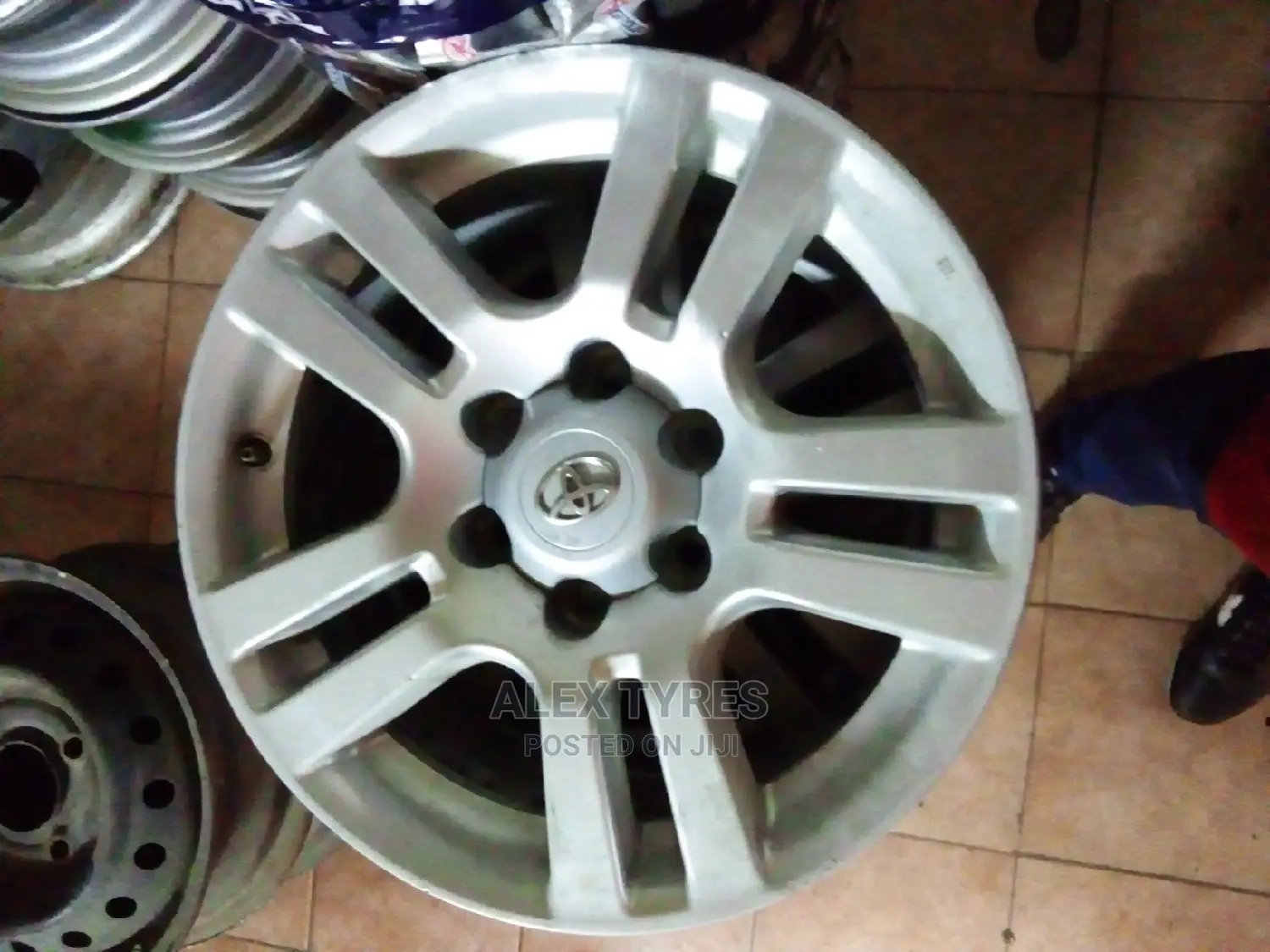 Size 18 Inches TX Prado Sport Rims Set