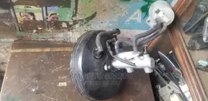Mitsubishi Airtrek Brake Booster/Master Cylinder.