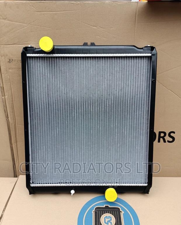 Radiator for Mitsubishi Canter 4d32 4d34 1995 To1998 Model - main view