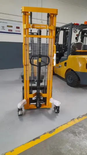 Hydraulic Manual Stacker 2ton.3mtrs.