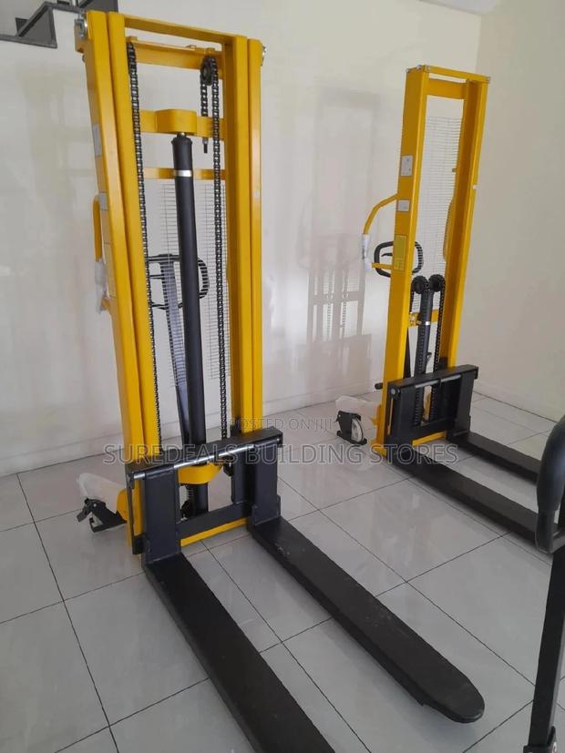 Hydraulic Manual Stacker 2ton.3mtrs. - main view