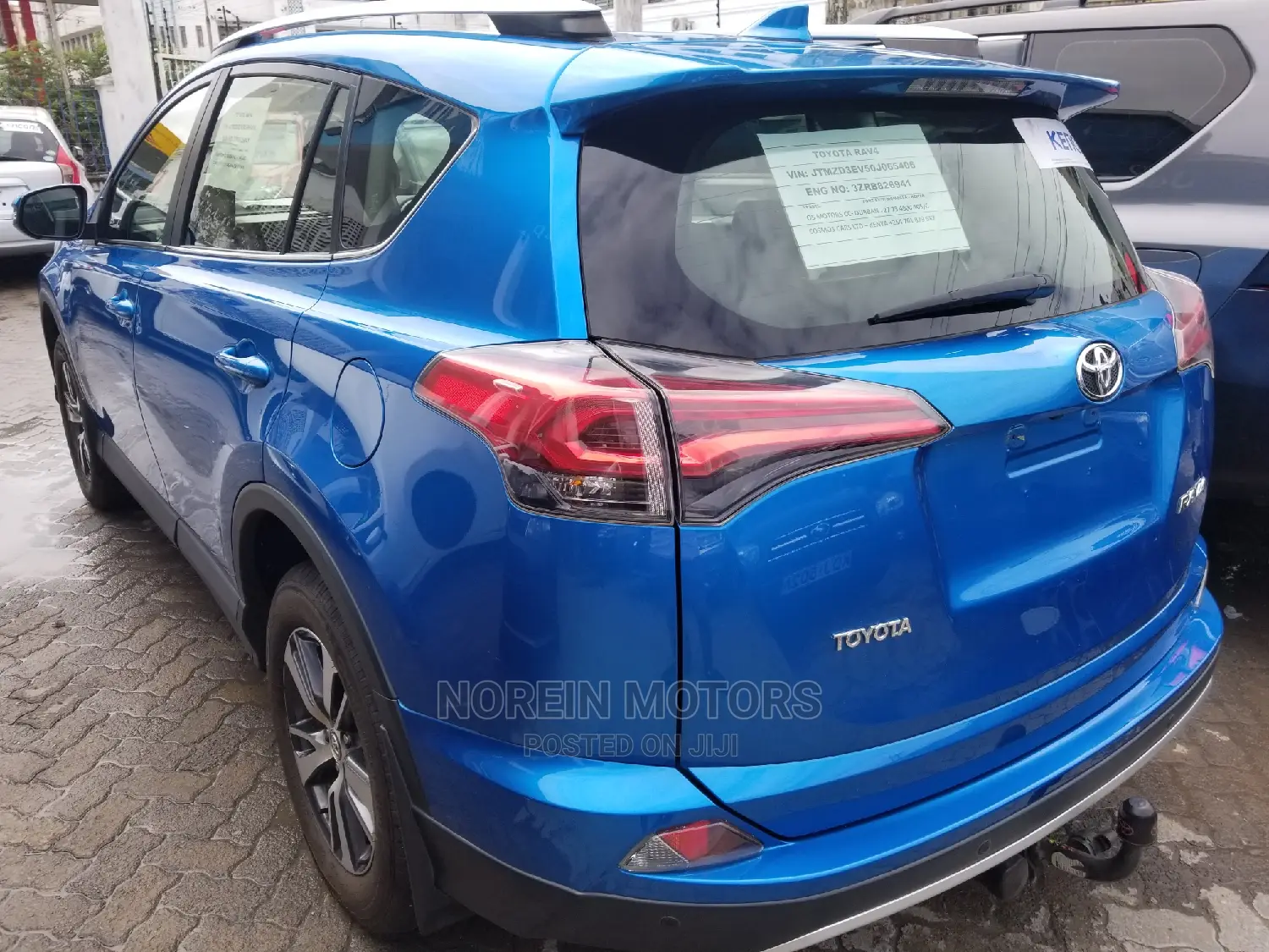 Toyota RAV4 2015 Blue