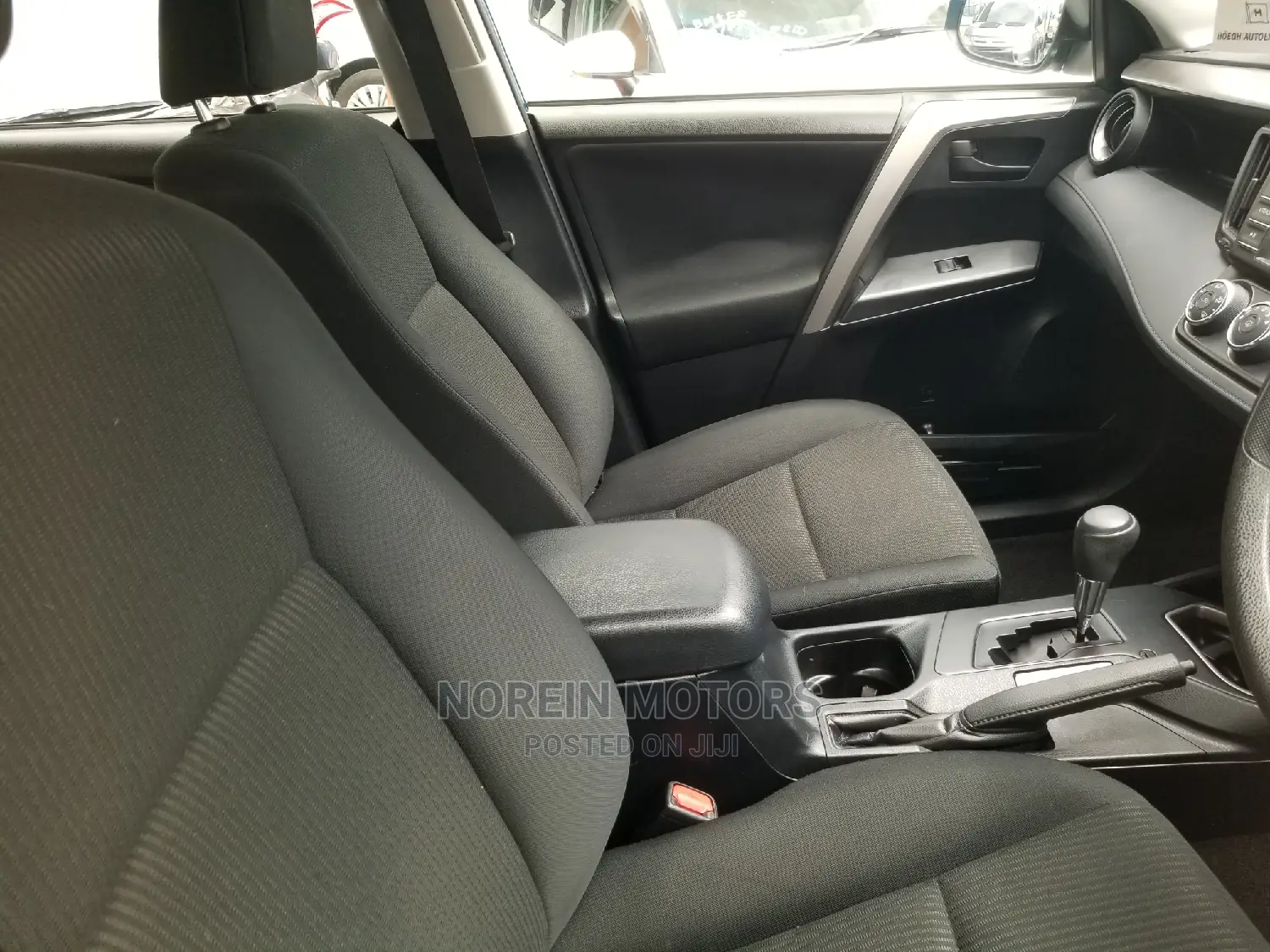 Toyota RAV4 2015 Blue