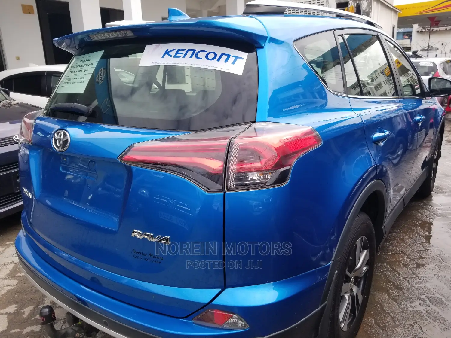 Toyota RAV4 2015 Blue