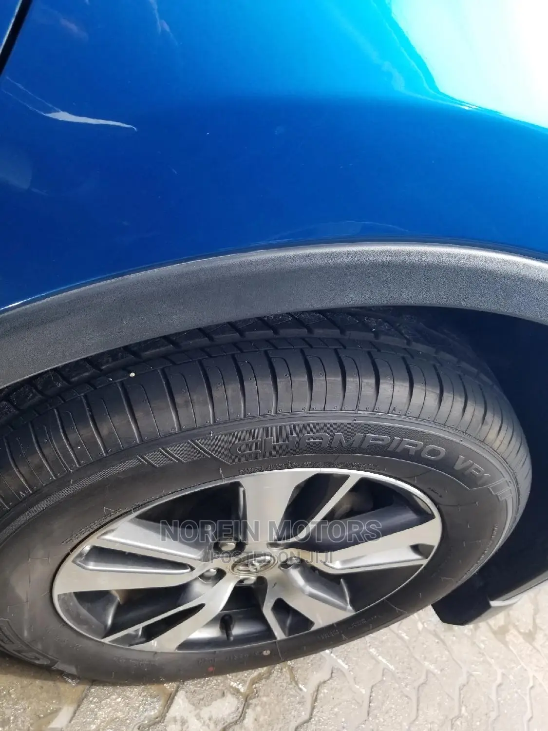 Toyota RAV4 2015 Blue
