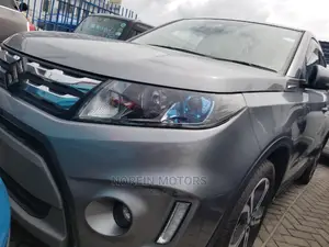 Suzuki Escudo 2015 Gray