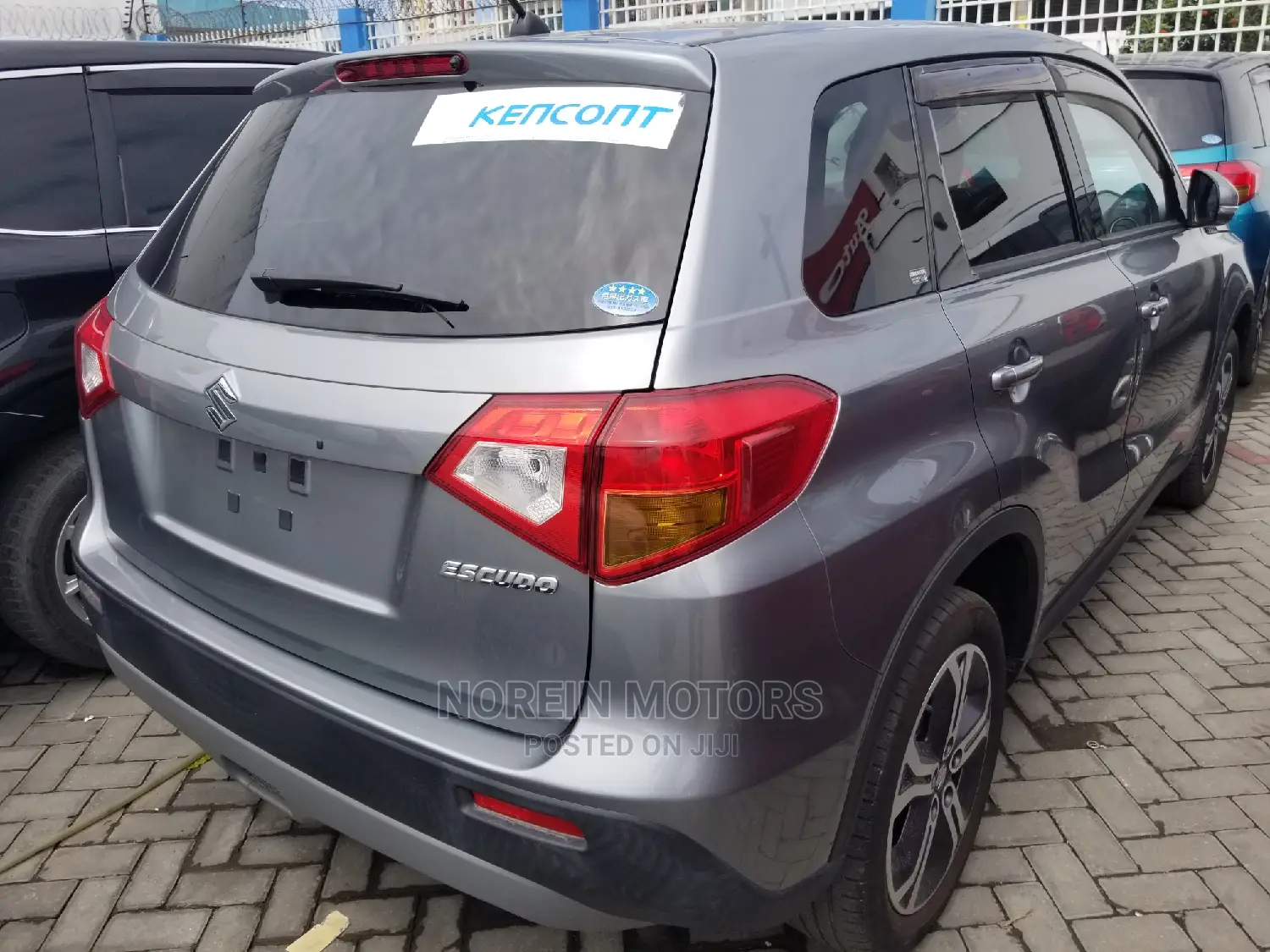 Suzuki Escudo 2015 Gray