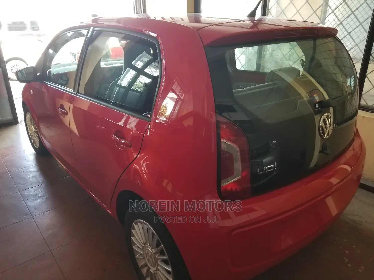 Volkswagen Up 2015 Red