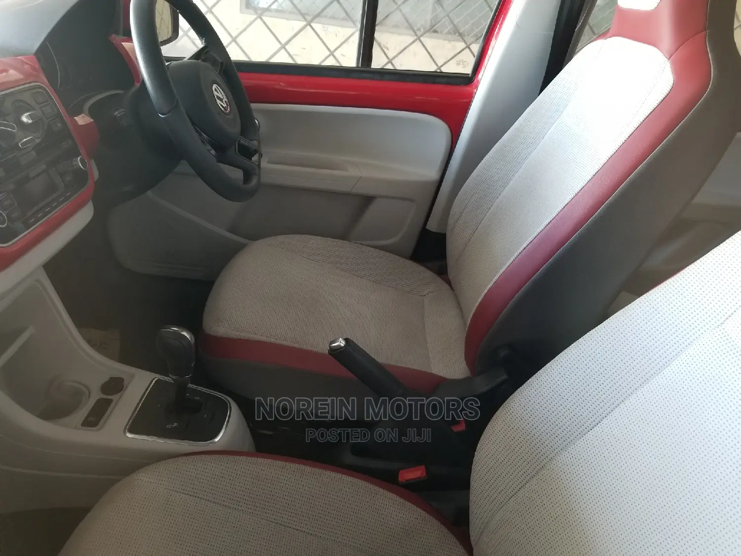 Volkswagen Up 2015 Red