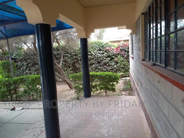 3bdrm Bungalow in Kitengela for rent - main view