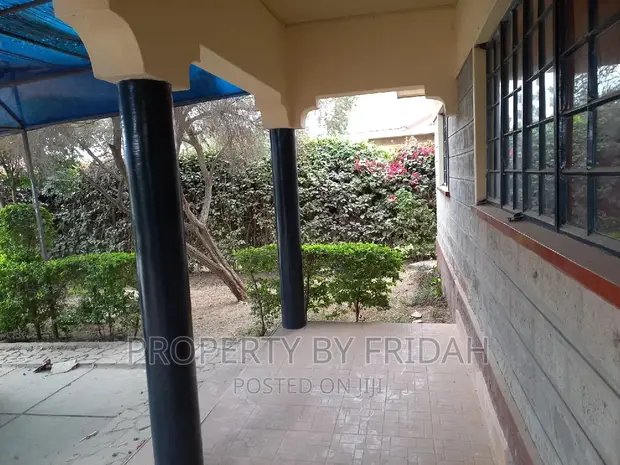 3bdrm Bungalow in Kitengela for Rent
