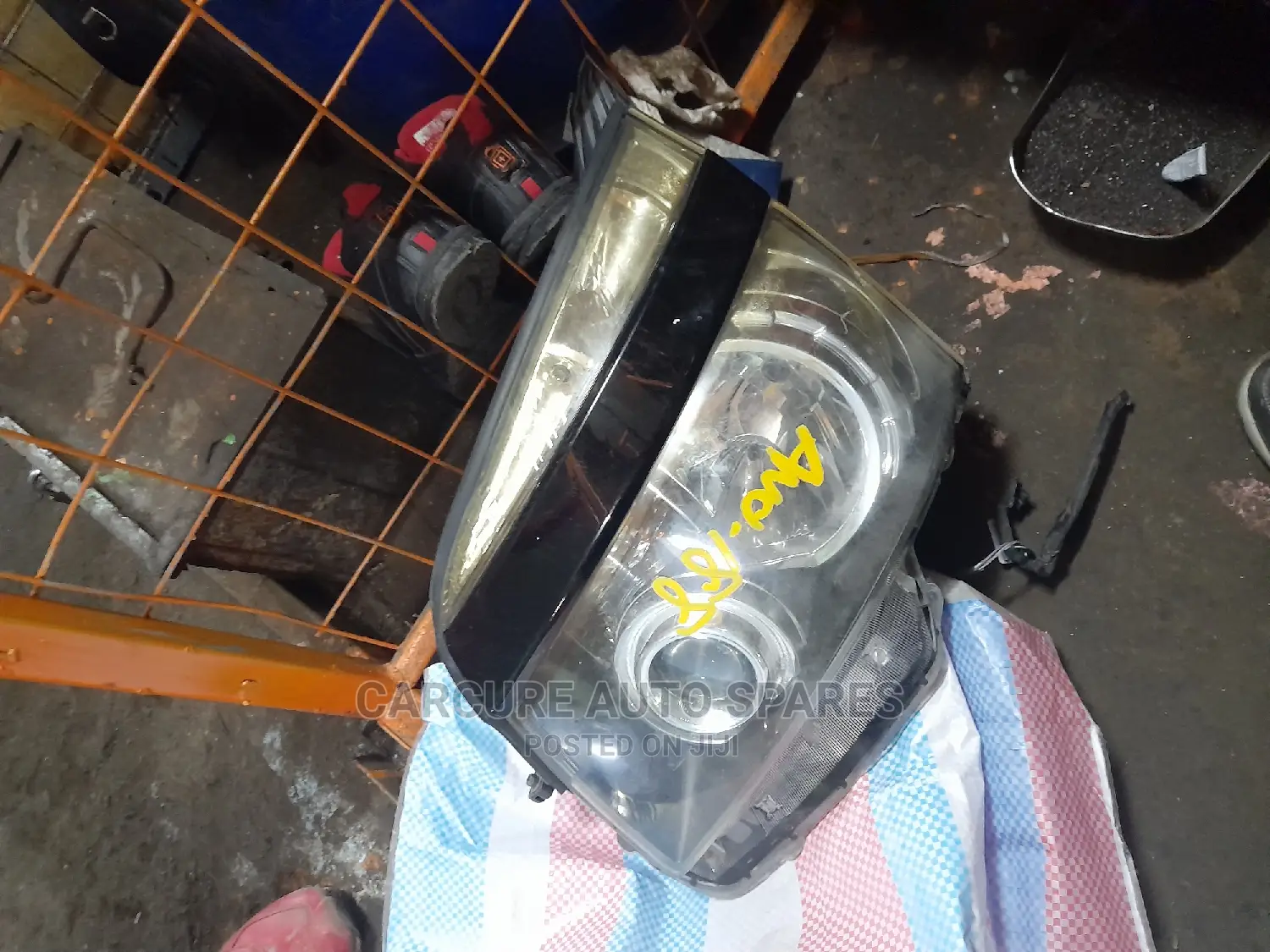 Voxy 2008 Headlight Xenon