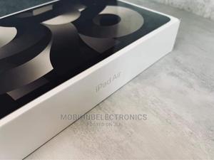 New Apple iPad Air (2022) 256 GB Black