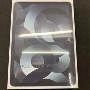 New Apple iPad Air (2022) 64 GB Black