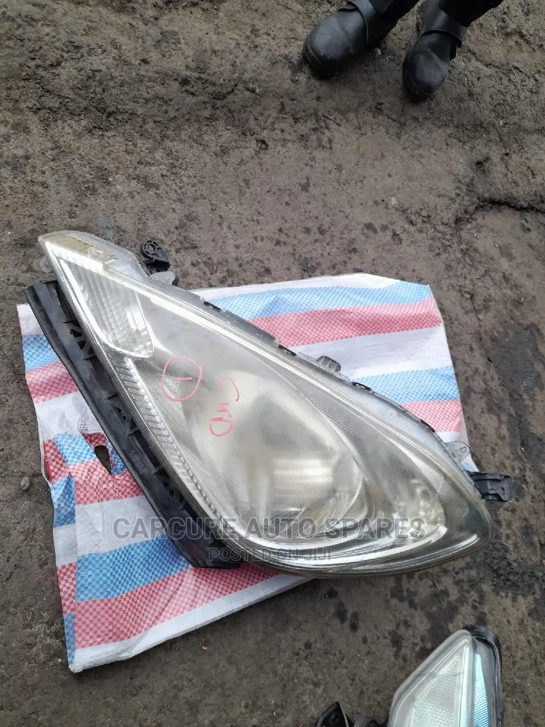 Honda Fit 2010 Headlight