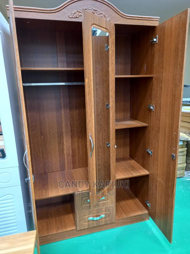 Elegant 3 Door Wardrobe