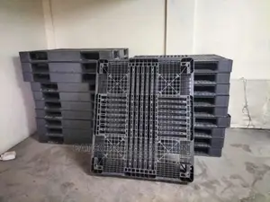 Plastic Pallets/ Racks