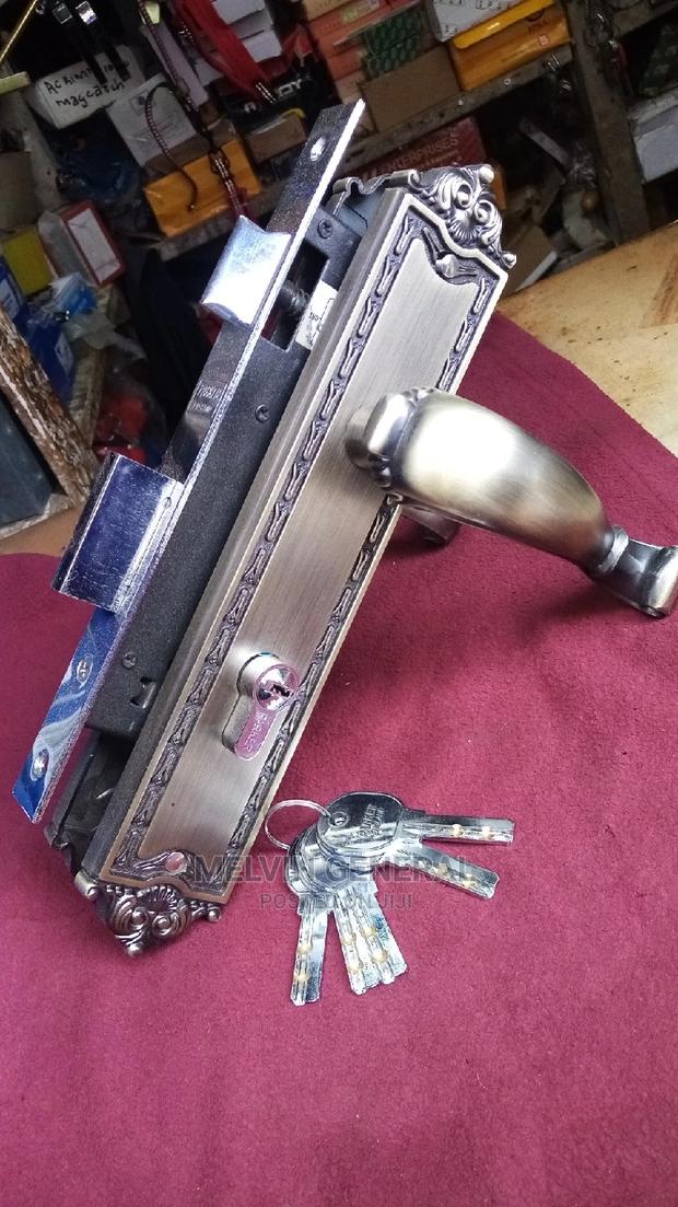 England Cylinder Lock - main view