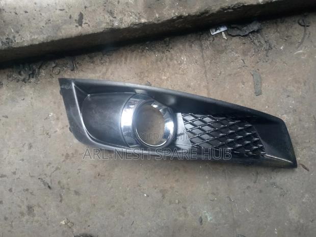 Legacy BR Fog Light Cover - thumbnail 6