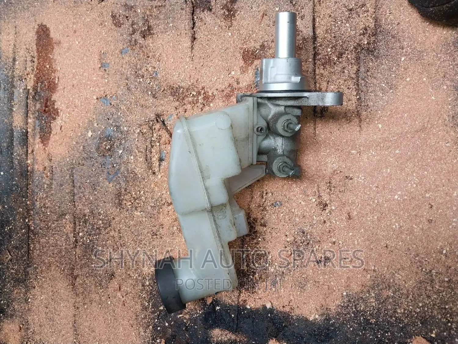 Brake Master Cylinder Only Toyota Ractis
