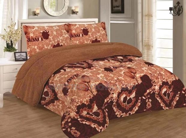Duvets Woolen Duvet / Warm Duvet King Size - main view