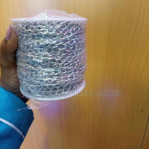 Hanging Chains - thumbnail 3