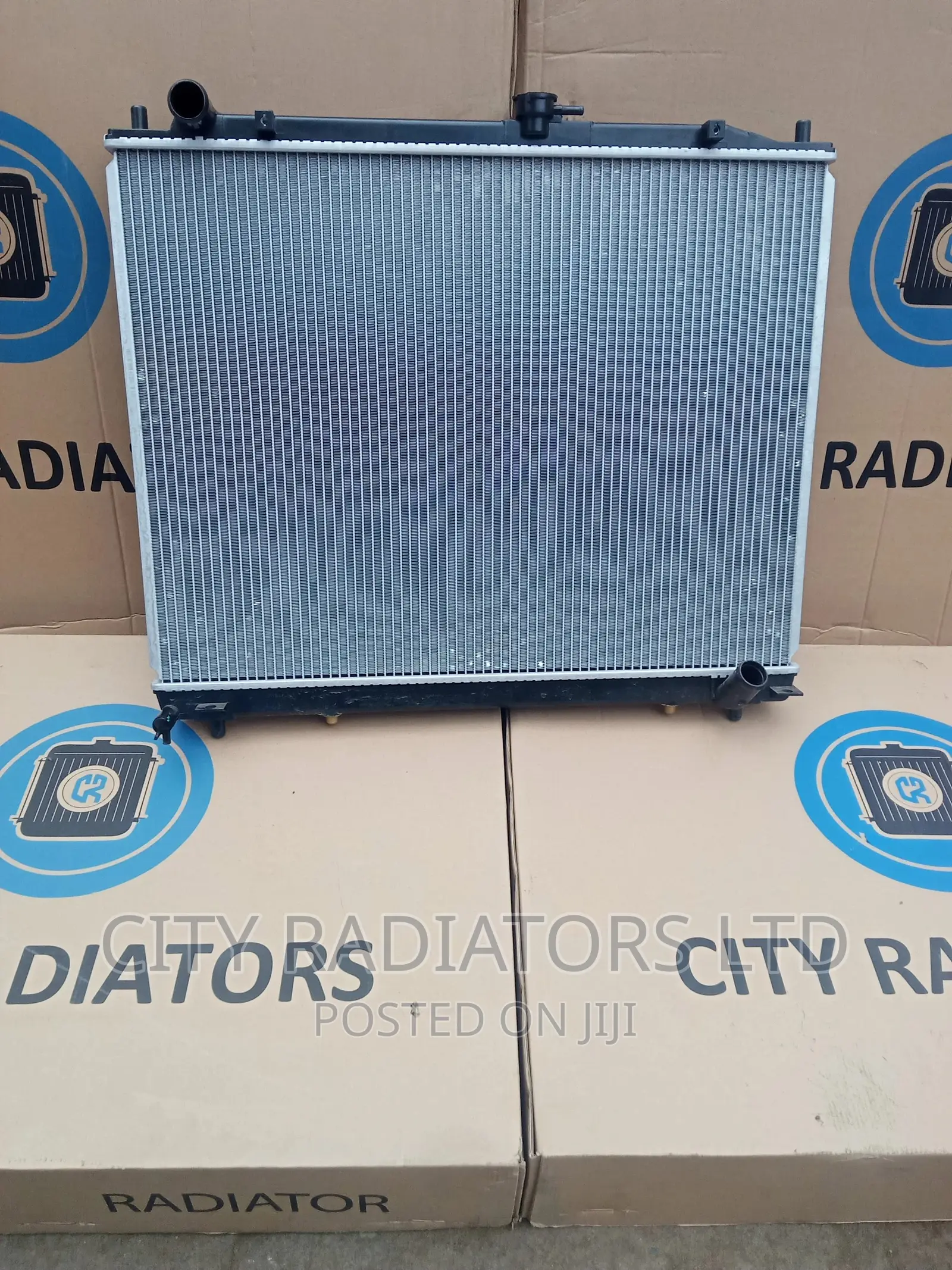 Radiator for Mitsubishi Pajero 2006 to Present.