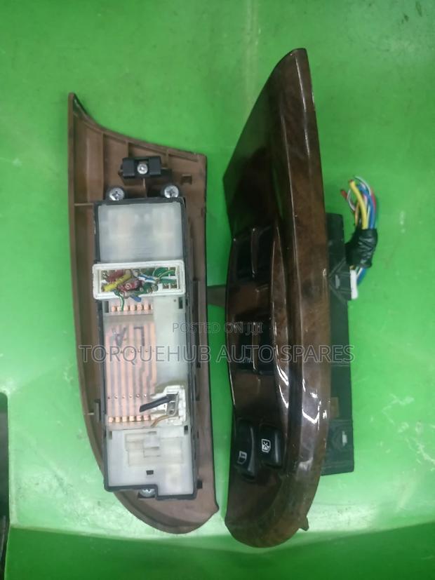 Nissan Sunny B15 Main Door Switch - thumbnail 3