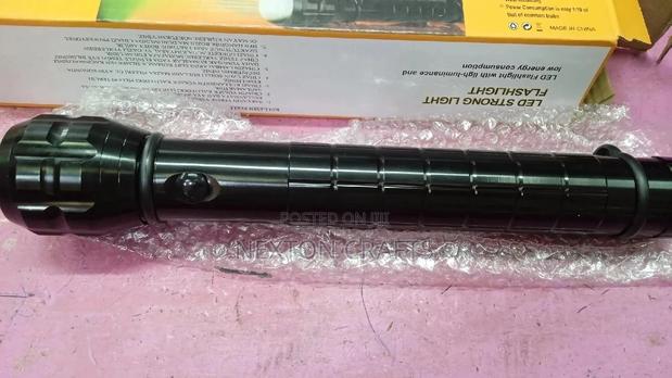 LED Strong Light Flashlight Torch - thumbnail 3