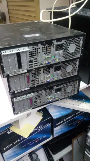 Desktop Computer Dell 4GB Intel Core i3 HDD 500GB