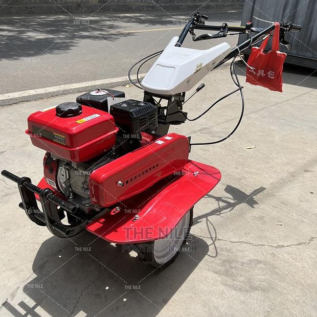 Small Micro Tiller With Two Drives - thumbnail 3