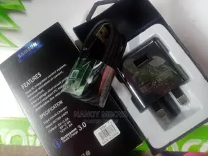 New Sumsang S10+ Galaxy Charger