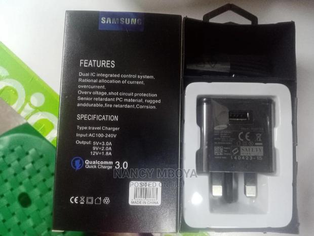 New Sumsang S10+ Galaxy Charger - thumbnail 3