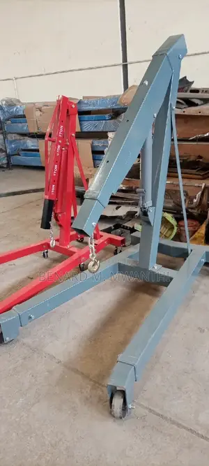 Engine Hoist/Crane
