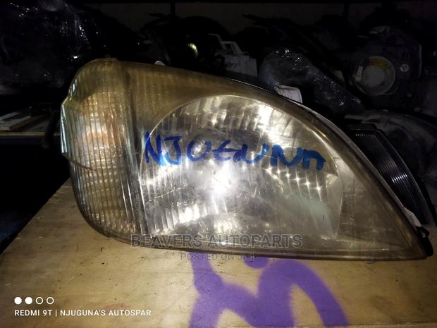 Toyota. Nadia 2005 Headlight.