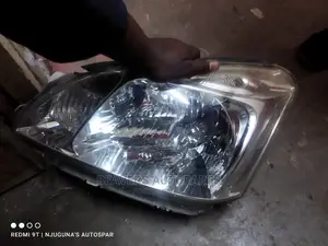 Premio 2002 Zenon Headlight