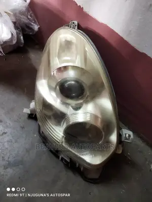 Passo 2010 Headlight With Focus
