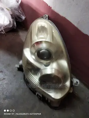 Passo 2010 Headlight With Focus