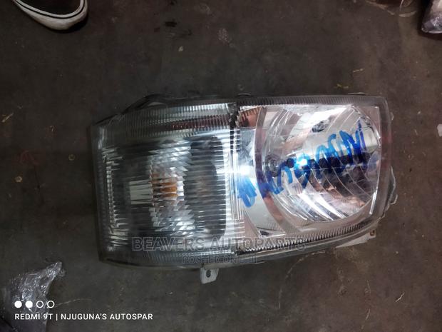 Hiace 7L Headlight - thumbnail 2