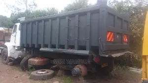 We Buy Salvage Objects, Scrap Buyers
