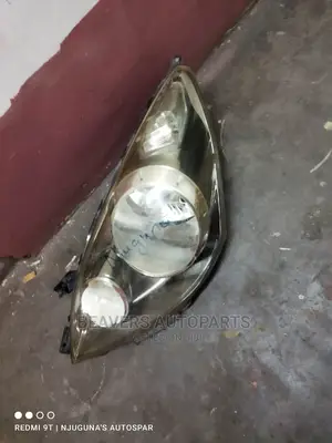 Nissan Note 2008 Zenon Headlight