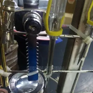 Double Glass Sliding Lock