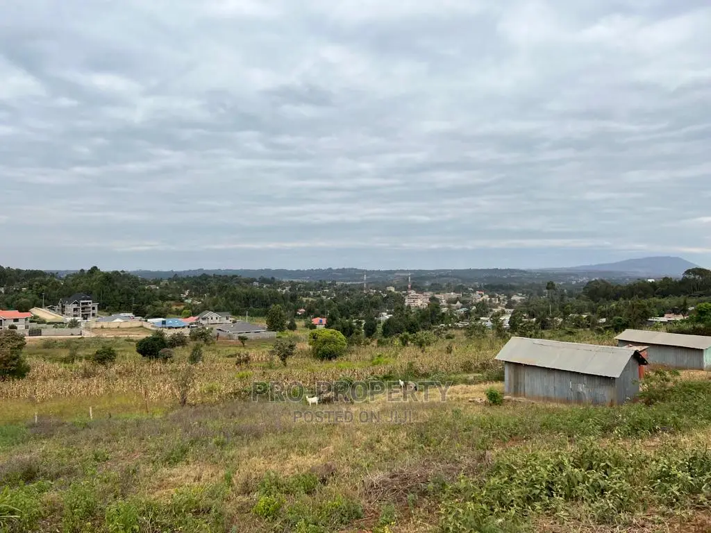 Prime 76ft by 100 Fts Residential Plot for Sale in Kamangu