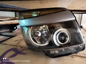 Voxy 2008 Non Zenon Headlight