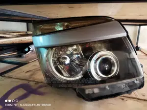 Voxy 2008 Non Zenon Headlight