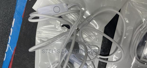 Yj-samsung Earphones. - thumbnail 2