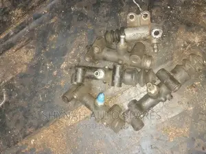 Slave Cylinder Mitsubishi FH