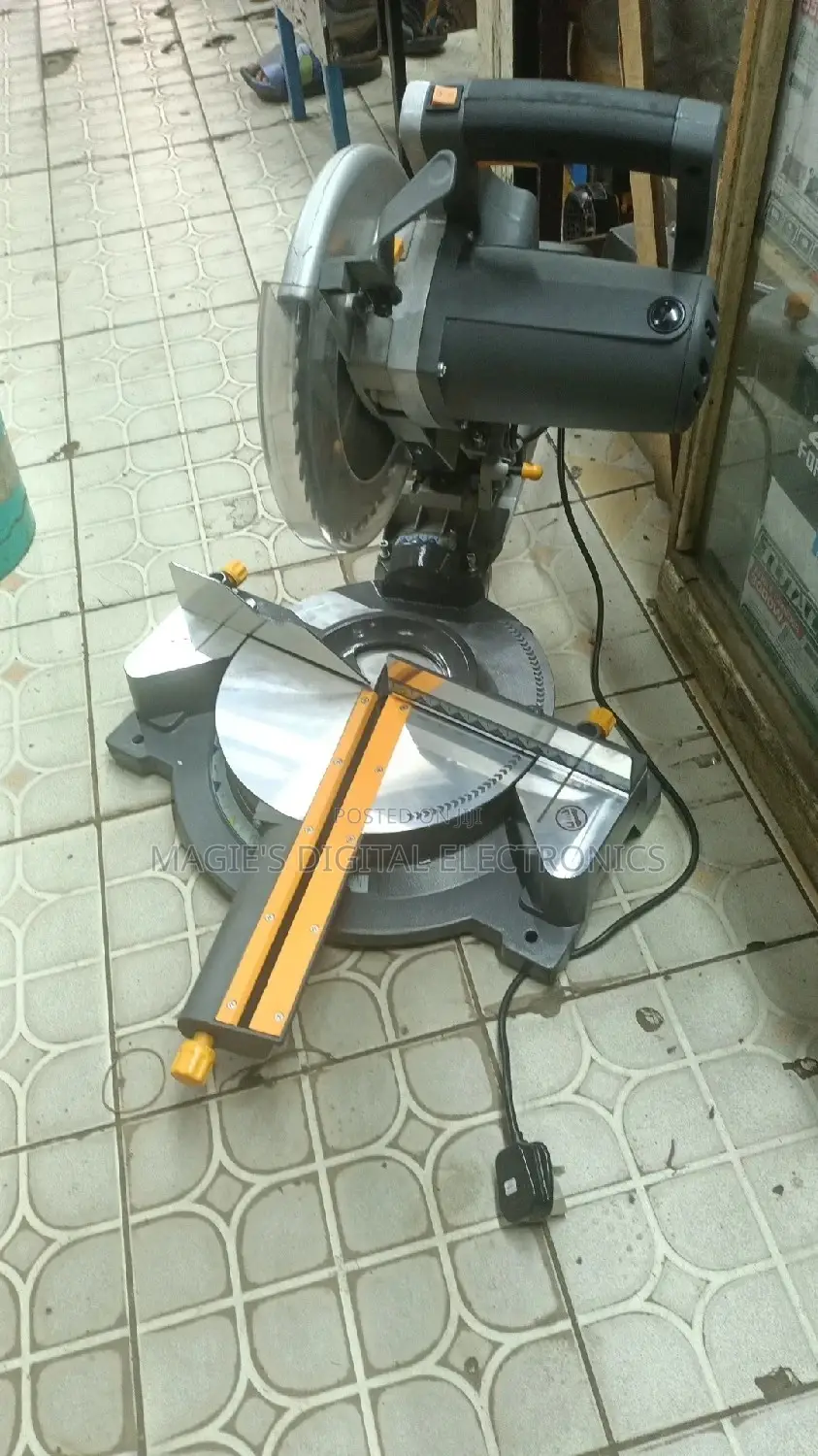 Ingco Sliding Mitre Saw