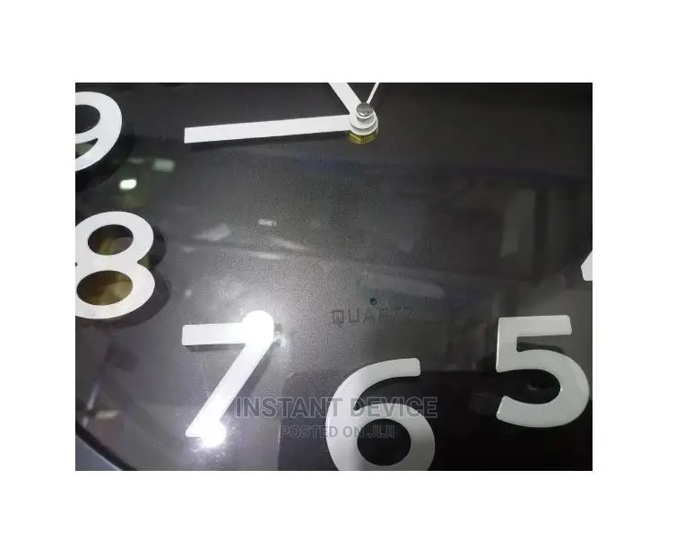 Full HD 1080P Micro Secret Wall Clock Spy Camera